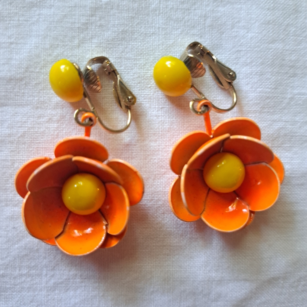 Vintage Flower Earrings